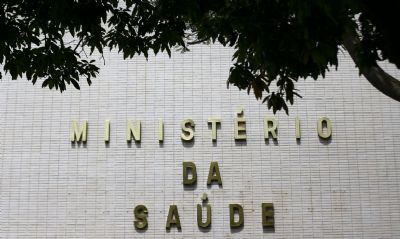​Minist�rio da Sa�de anuncia retomada de 129 obras em MT